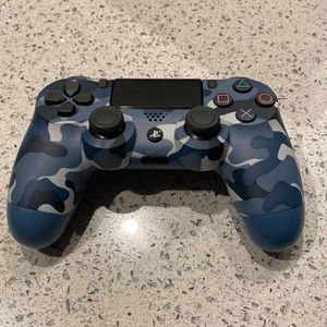 Blue camo PS4 controller